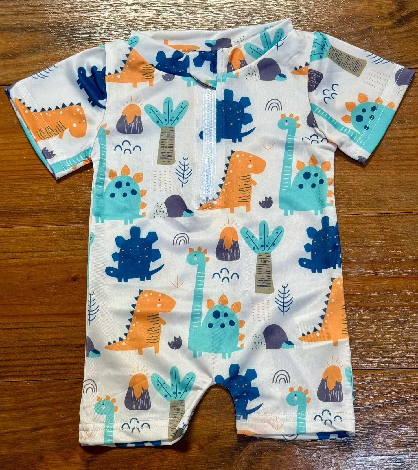 Dinoland One Piece